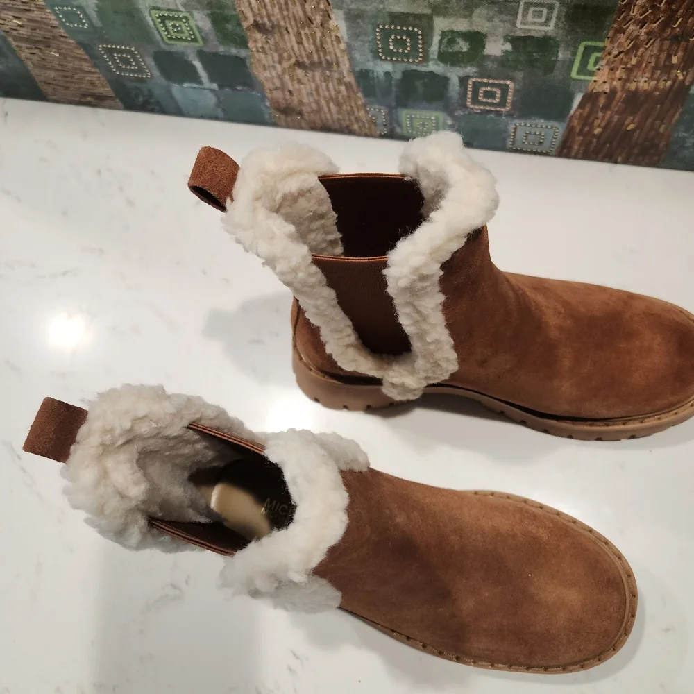 Michael Kors Tan Shearling Chelsea Boots